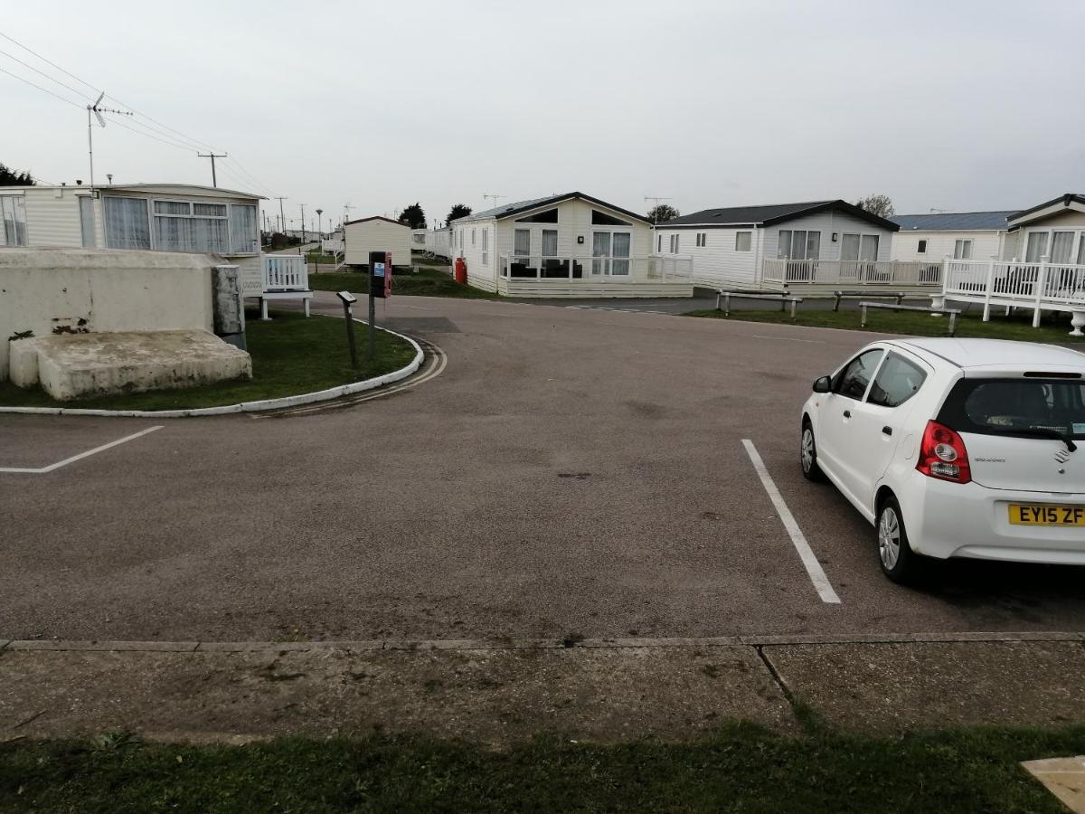 617 Seawick 호텔 Jaywick Sands 외부 사진
